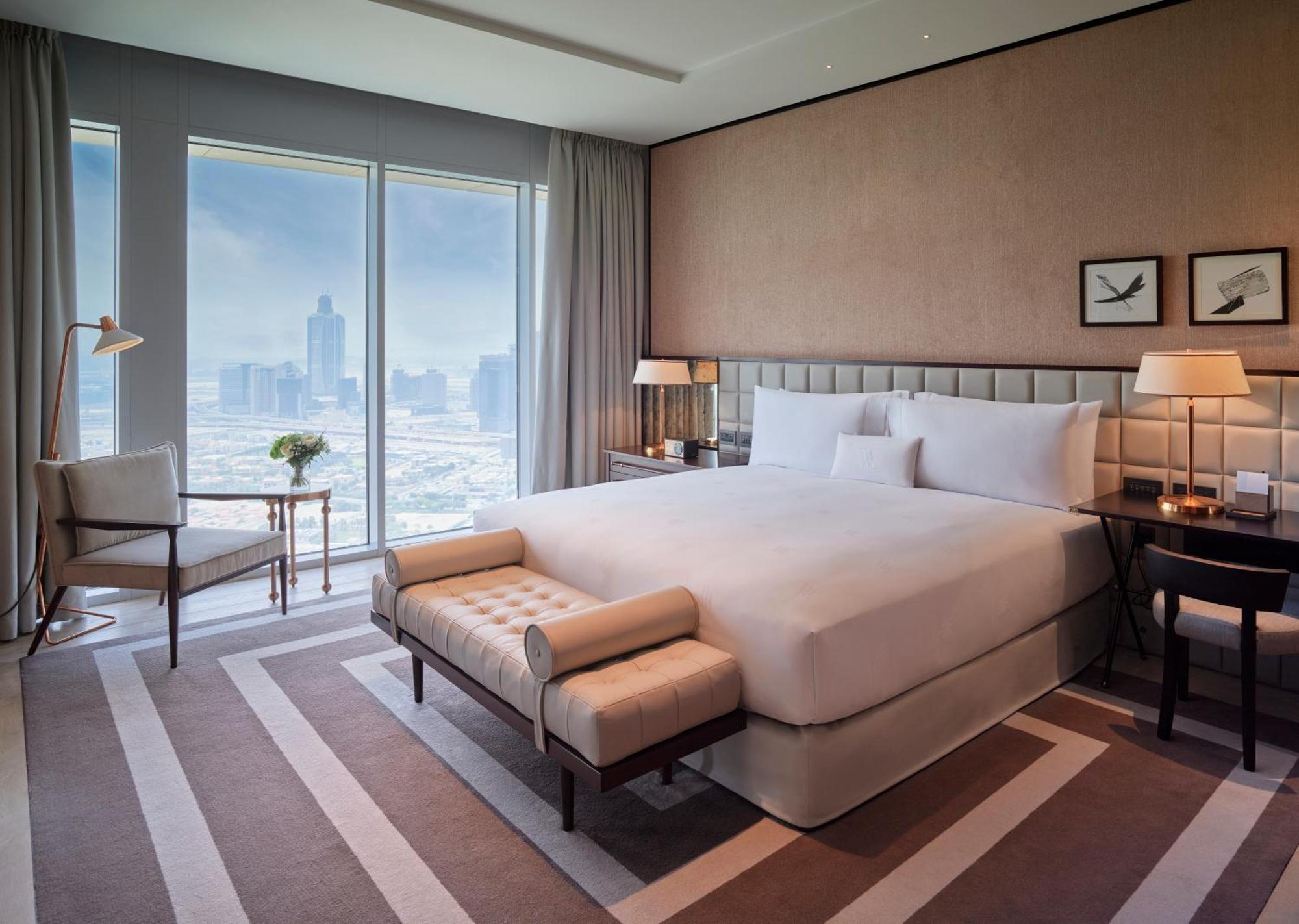 迪拜国际金融中心华尔道夫酒店 外观 照片 A bedroom at the hotel