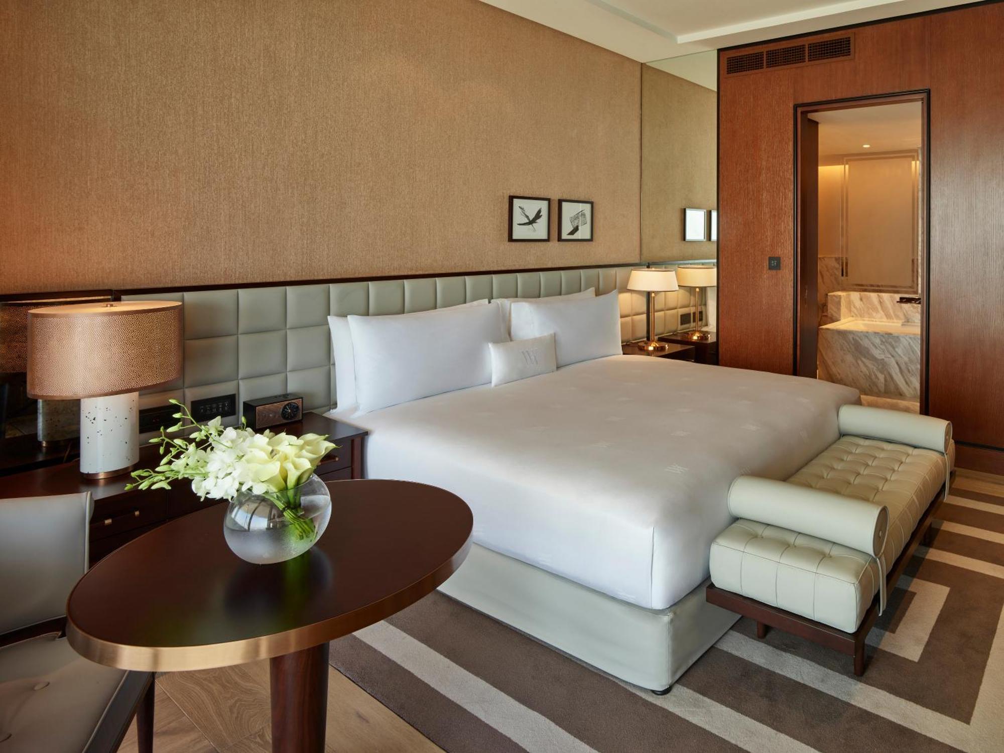 迪拜国际金融中心华尔道夫酒店 外观 照片 A bedroom at the hotel